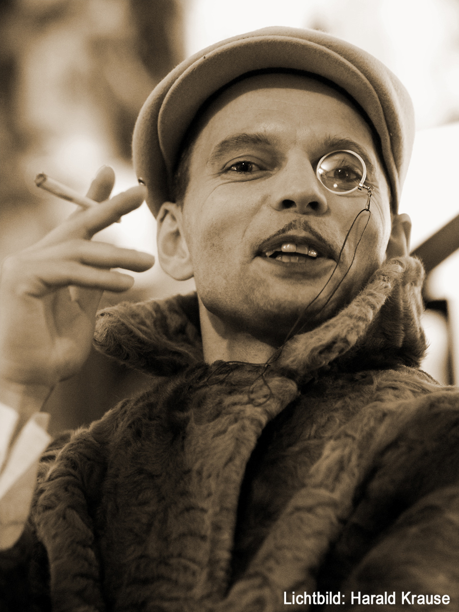 MALHEUR SOLO MonokelPop Entertainment Berlin 